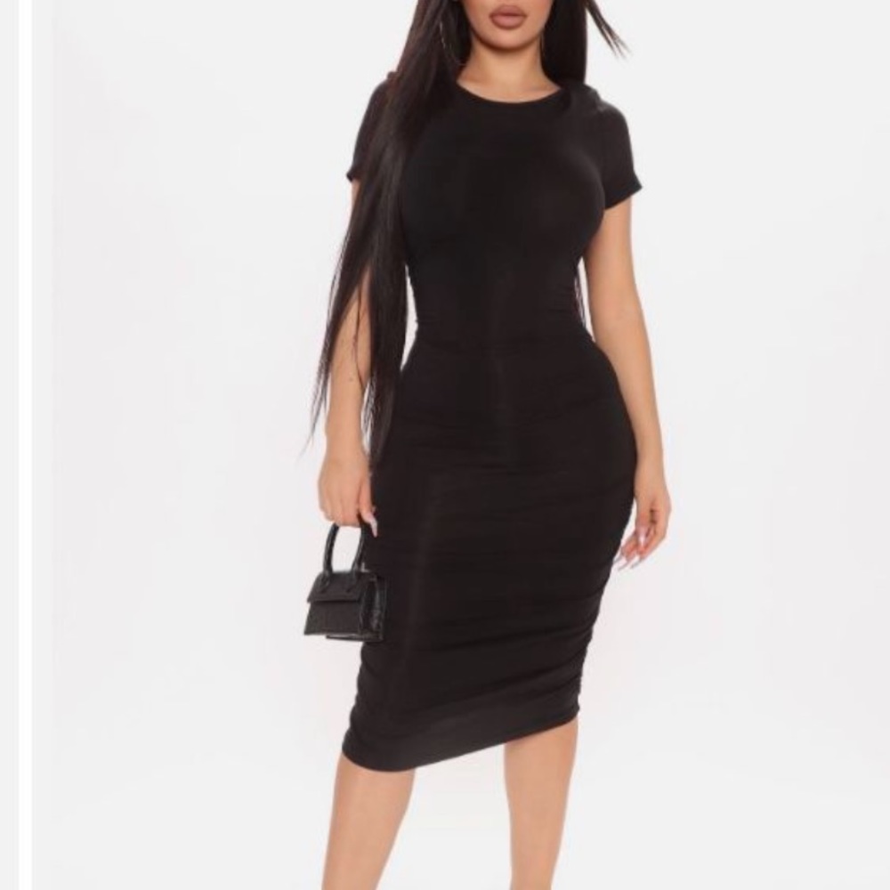 Black Scrunch Fitted Knee Length Fashionova Dress